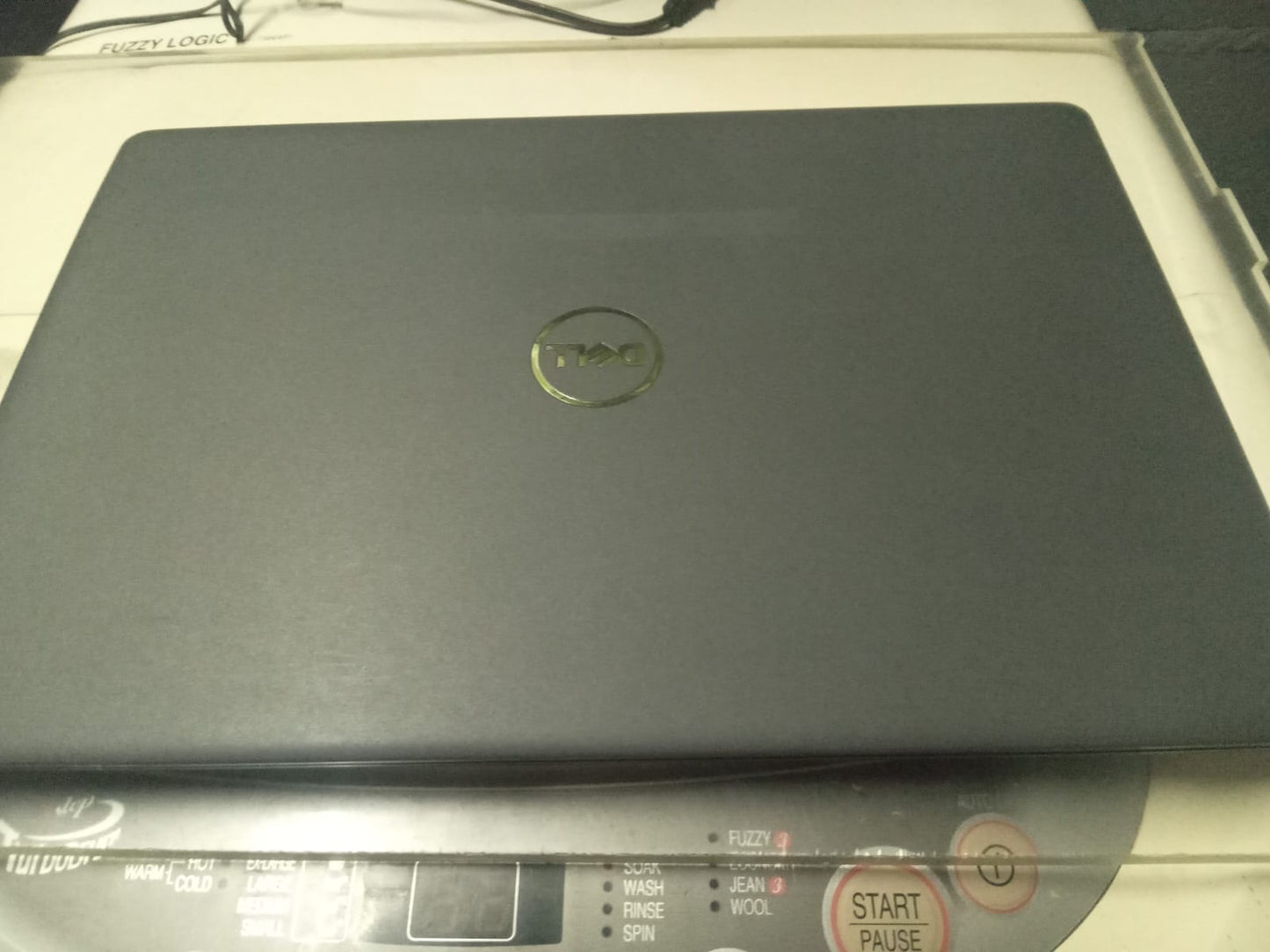 Dell Latitude 3510 | 15.6-inch Core | i5-10210U - 10th gen | Refurbished | Original charger.